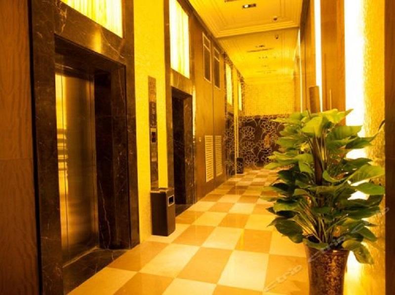 Jinjiang Metropolo Hotel Zhengzhou Erqi Εξωτερικό φωτογραφία